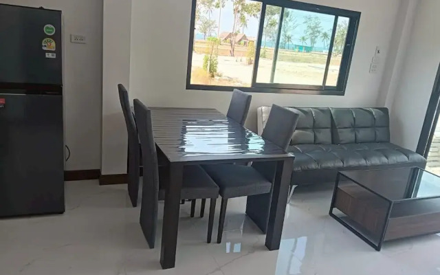 A&B Beach Villa At VK