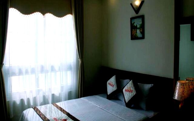 Paradise Hotel