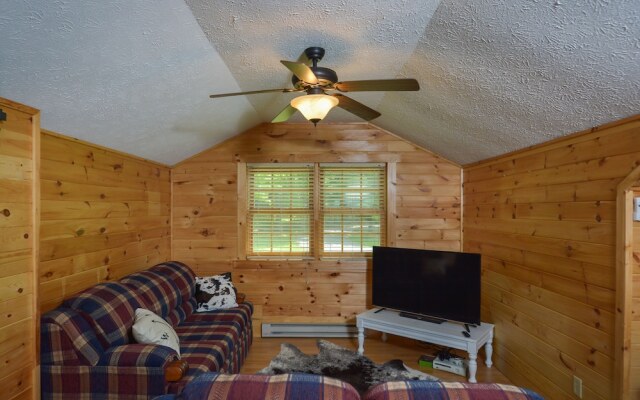 Grey Wolf 3 Bedroom House