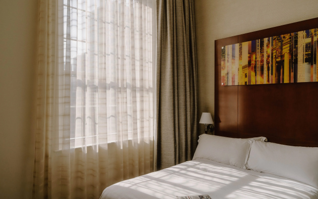 Club Quarters Hotel Rittenhouse Square, Philadelphia