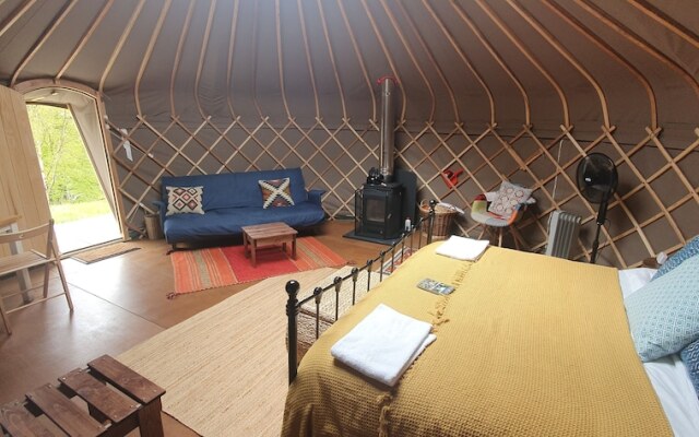 Stunning Premium Yurt in Kelburn Estate Near Largs