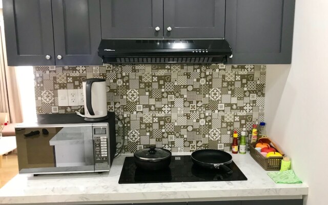 Jennifer Apartment Luxury 2BR SW Pool