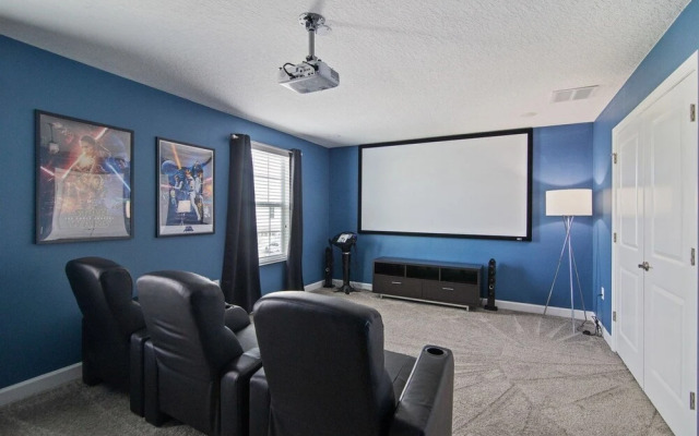 8BR ChampionsGate Pool Home wTheater