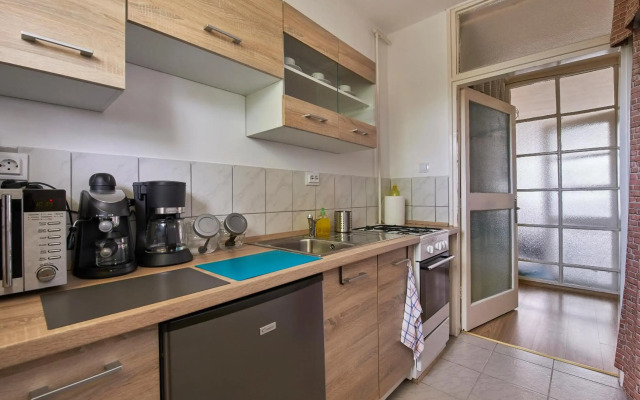 LEM Suburban Apartment