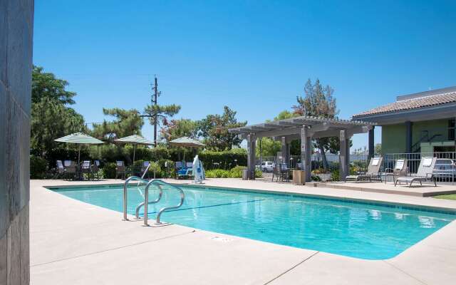 Best Western Village Inn