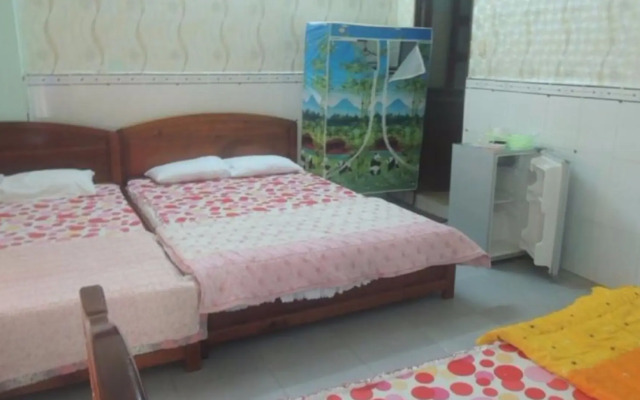 Nam Phuong Hostel
