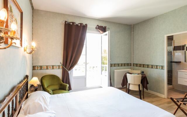 Logis Hotel les Cimes