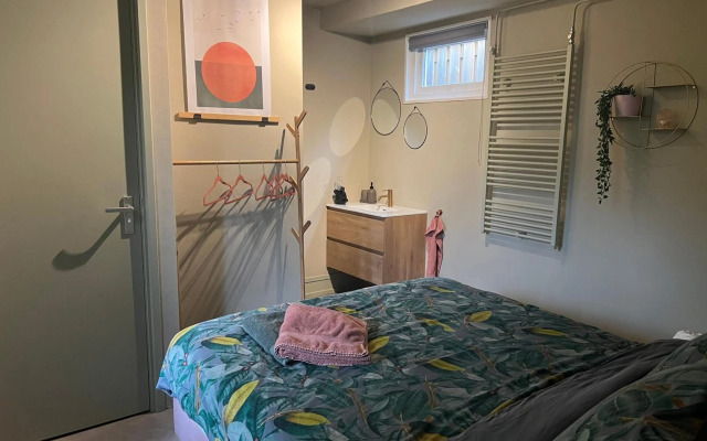 Sfeervol huisje, dichtbij bos en centrum