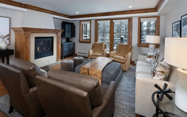 Vail Village Gravity Haus 3 Bedroom Residence