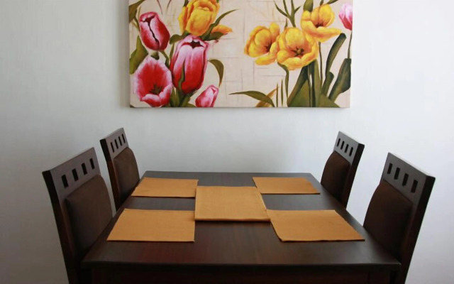 Angel Court Apartments