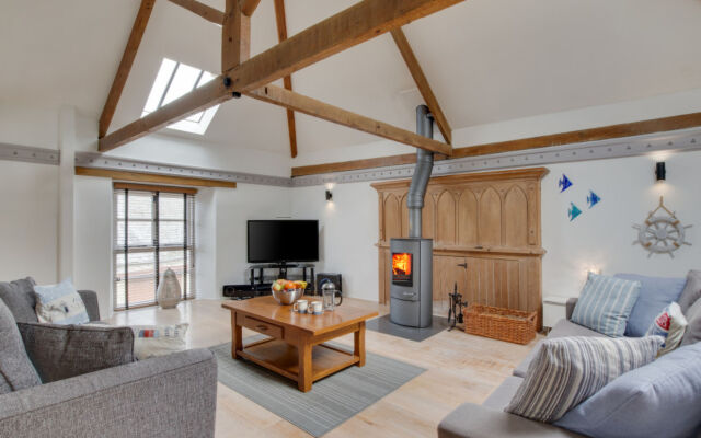 Holiday Home School Cottage