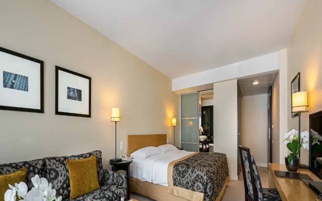 Hotel Jade