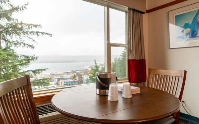 Cape Fox Lodge