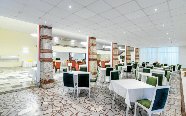 International House of Journalists Resort