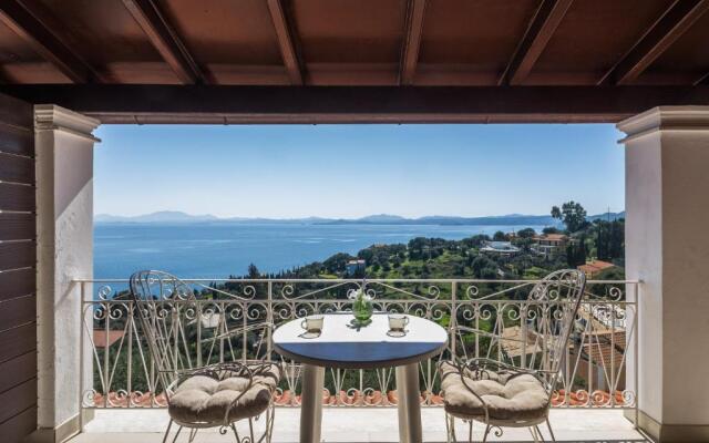 Vallias Seaview Apartments by Konnect, 300m from Nissaki beach