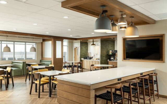 Fairfield Inn & Suites Salina