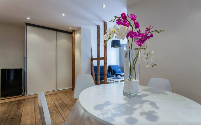 Charmant Appartement Sur Les Quais de Strasbourg