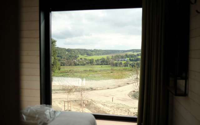 Special Lodge With Great View, Near Maastricht
