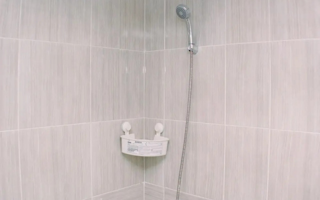 Comfortable Design 1Br Apartment At Vasanta Innopark