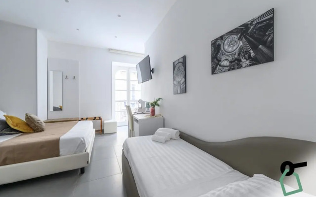 HOTIDAY Room Collection - Napoli Duomo