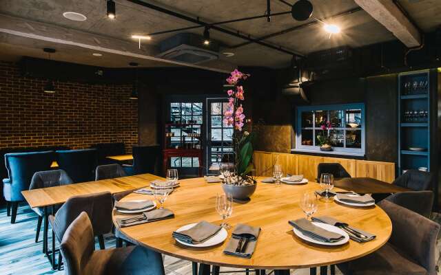 Noble Boutique Hotel