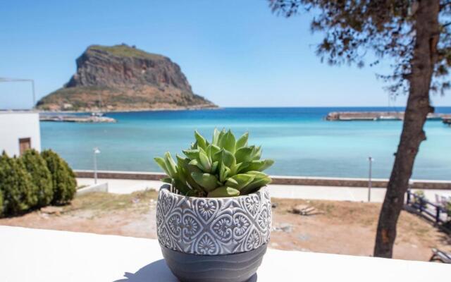 Aeolos Guesthouse