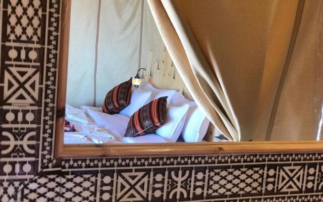 Merzouga Luxury Tents - Glamping