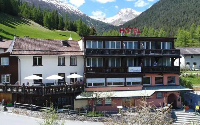 Hotel Sonnenhalde