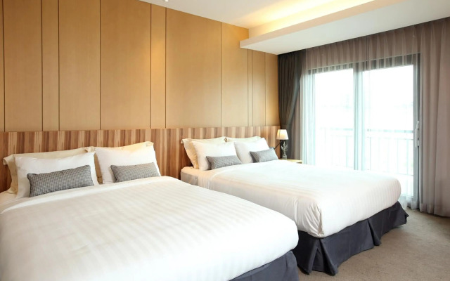 The Suites Hotel Jeju