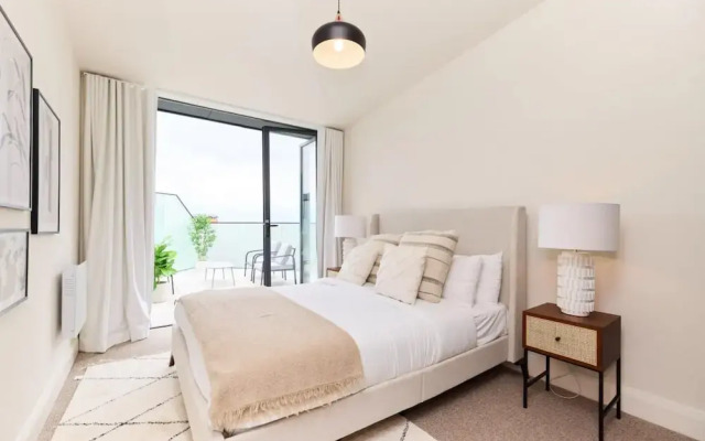 The Woodford Paradise - Homely 2bdr House With Terrace