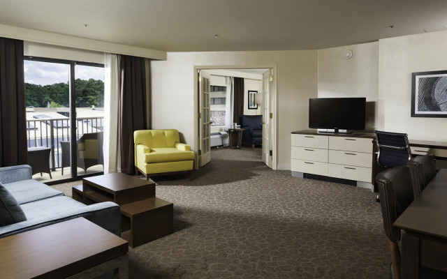 DoubleTree by Hilton Williamsburg