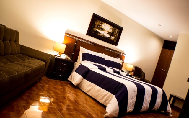 Charlies Place Hotel & Spa