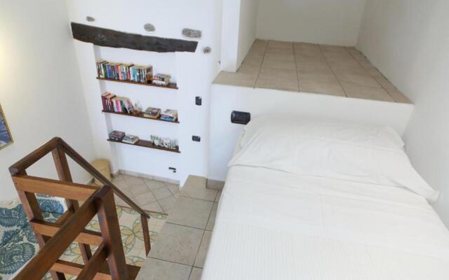 SELF Apartments - Coastal Suite and Central Balcony