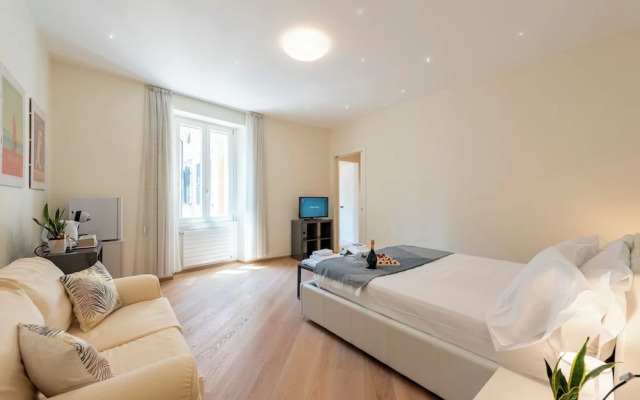 Life & View Luxury Apartment