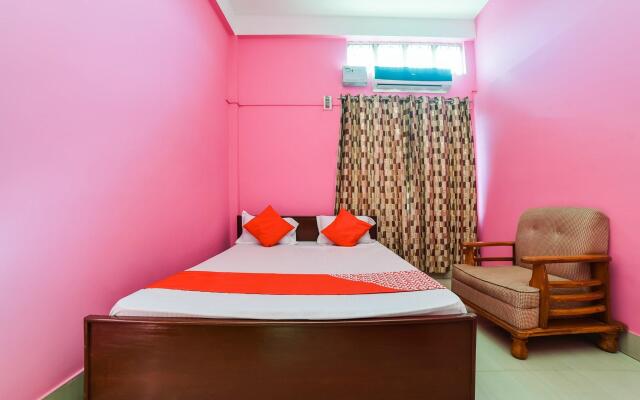 OYO 64126 Hotel Dhanshree