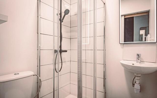 La Suite - Paisible et à deux pas de la gare