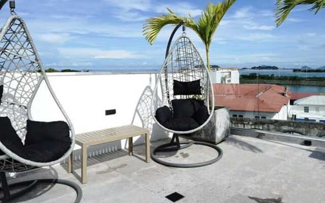 w Charming 2BR With Rooftop Pool Casco Antiguo