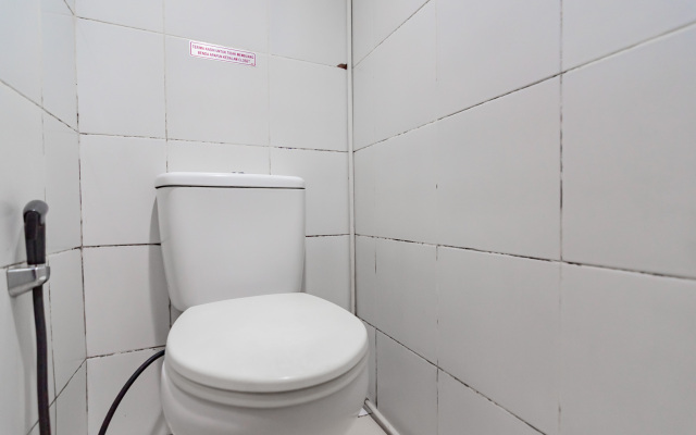 RedDoorz @ Komplek Pontianak Mall