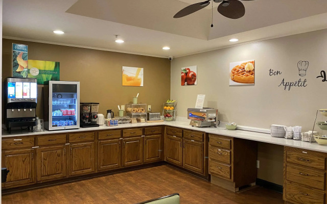 Quality Inn Palm Bay - Melbourne I-95