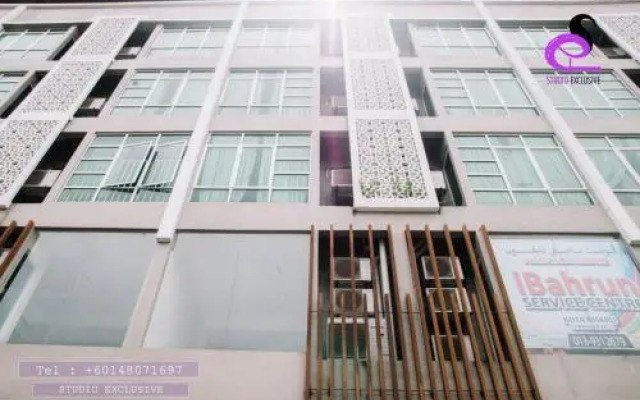 Studio Exclusive (Kota Bharu City Point)