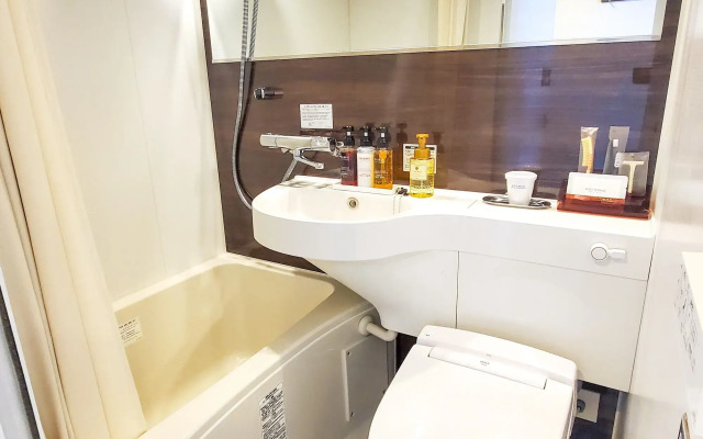 HOTEL LiVEMAX Yokohama Stadium Mae