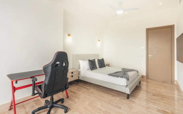 Penthouse With Private Picuzzi in Cap Cana