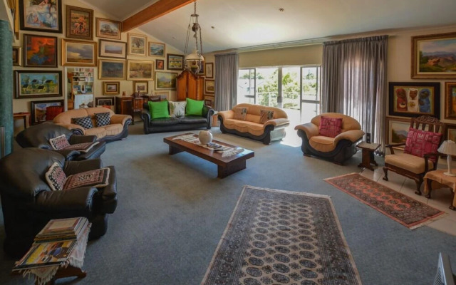 7 Eland Boutique Guesthouse