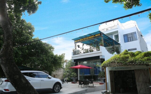 TamCoc Green Field Hostel and Restaurant