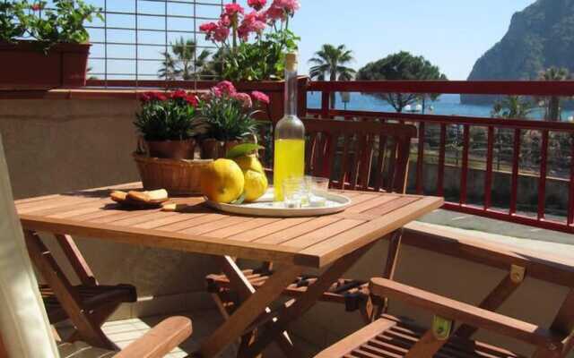 Come In Sicily - Beachfront Sant'Alessio
