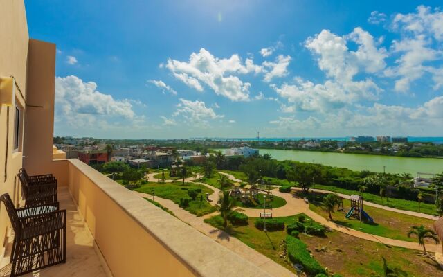 Isla 33 - 3 Bedroom PH #2404