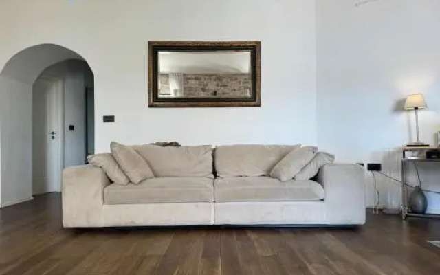 Grand Terrace Sea View Apartments