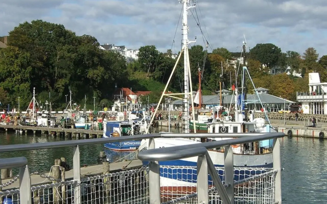 Sea View and Design Comfortable Vacation Home