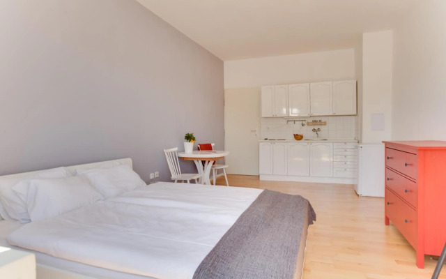 JT's Apartments Opletalova str.