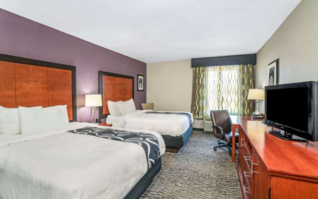 La Quinta Inn & Suites by Wyndham Knoxville North I-75